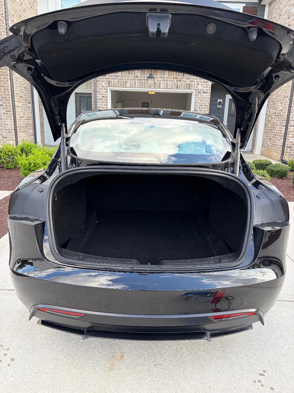 2026 Tesla MODEL 3 PERFORMANCE AWD 缩略图 9