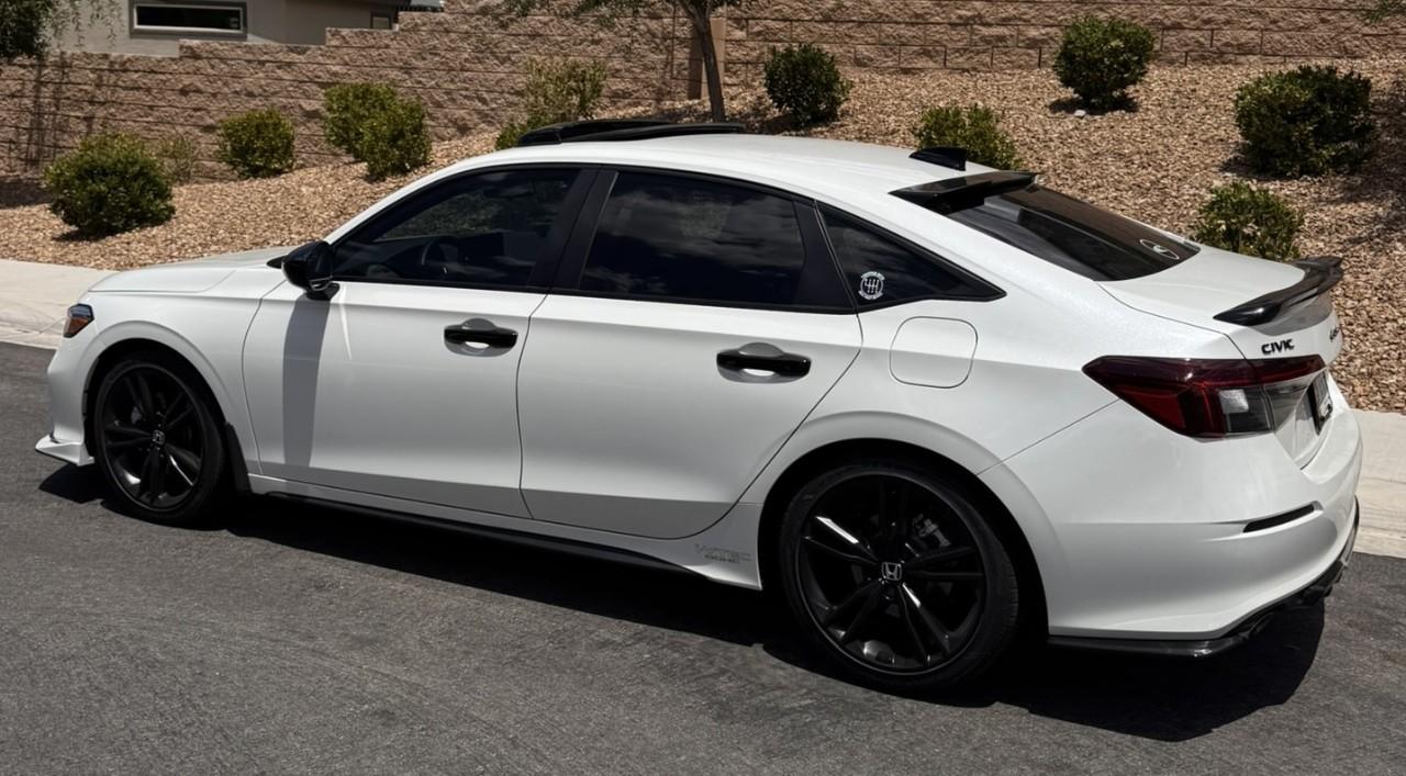 صورة 2 لـ 2026 Honda CIVIC SI BASE