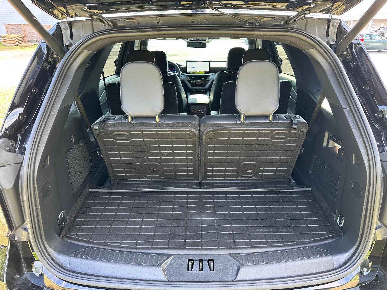 2025 FORD EXPLORER ST 4WD 照片 8