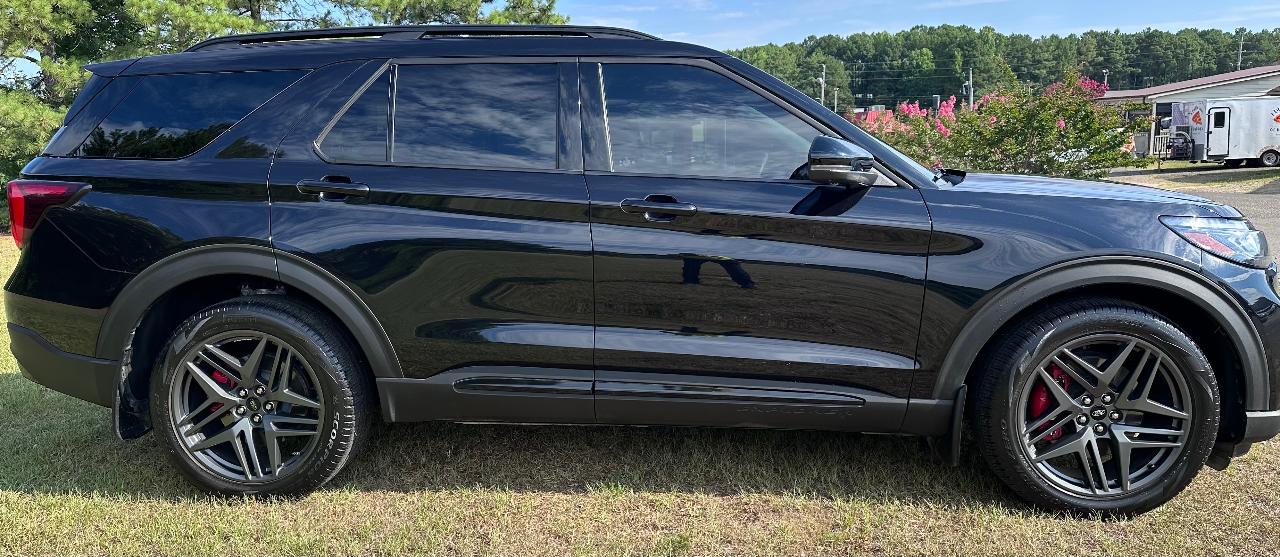 2025 FORD EXPLORER ST 4WD 照片 4