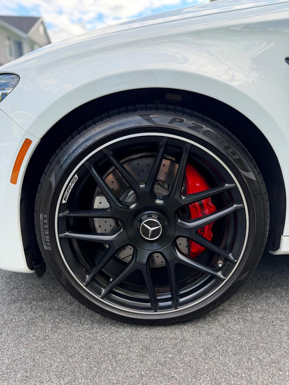صورة 10 لـ 2021 Mercedes-BENZ AMG E 63 S 4MATIC