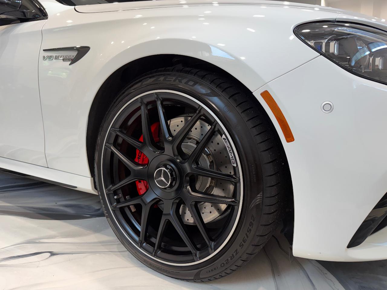 صورة 3 لـ 2021 Mercedes-BENZ AMG E 63 S 4MATIC