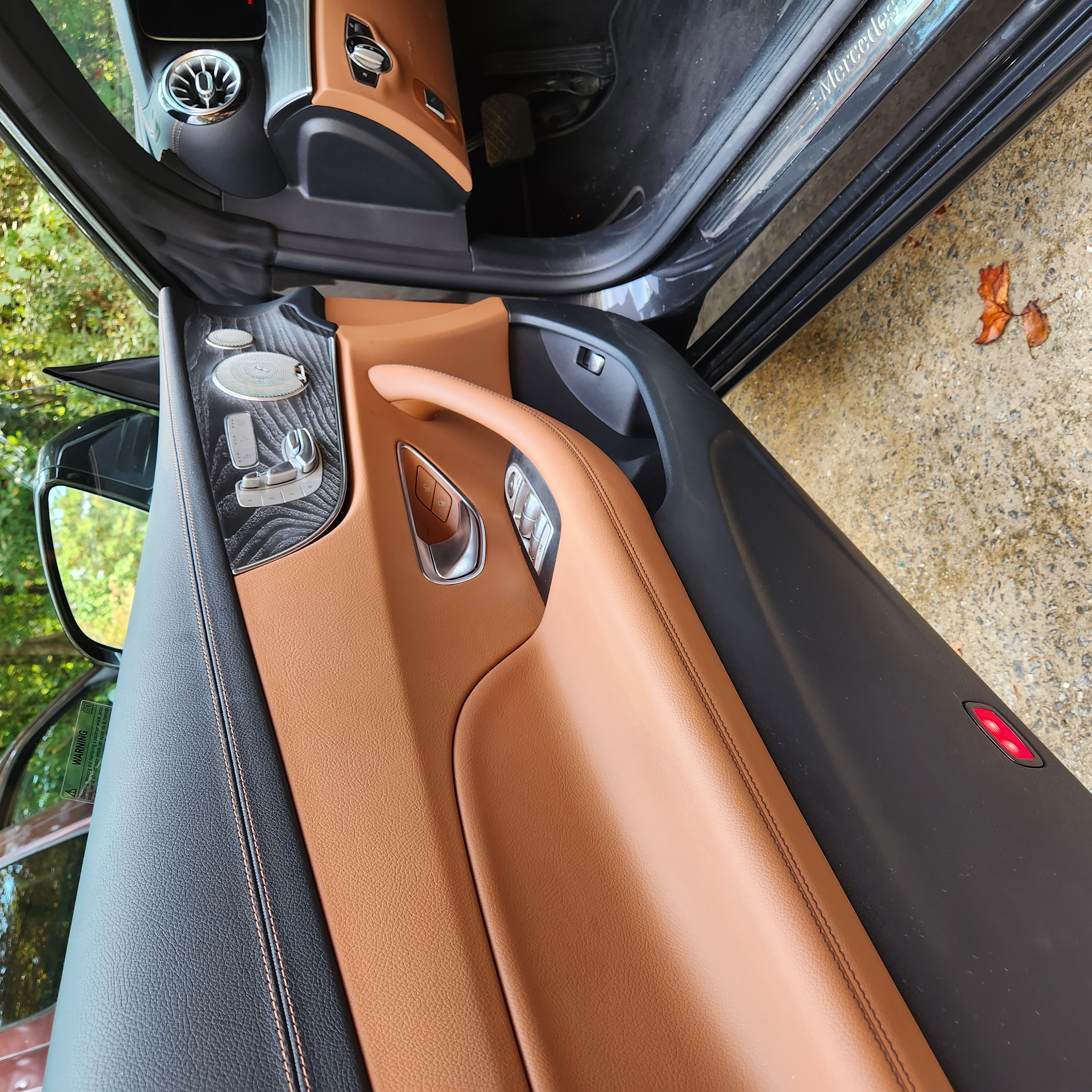 MERCEDES-BENZ E-CLASS - 10