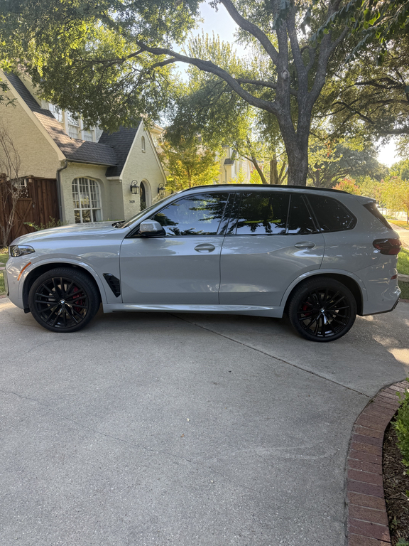 صورة 1 لـ 2026 BMW X5 SDRIVE40I