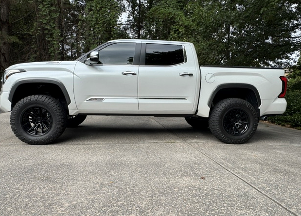 صورة 1 لـ 2026 Toyota TUNDRA HYBRID 1794 EDITION