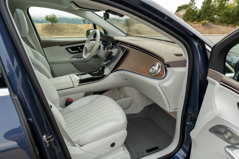 2023 Mercedes-BENZ EQE 照片 10