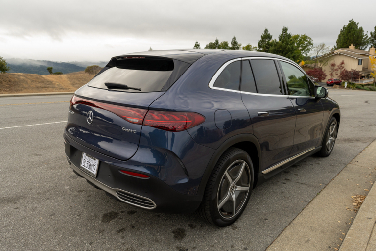 2023 Mercedes-BENZ EQE 照片 2