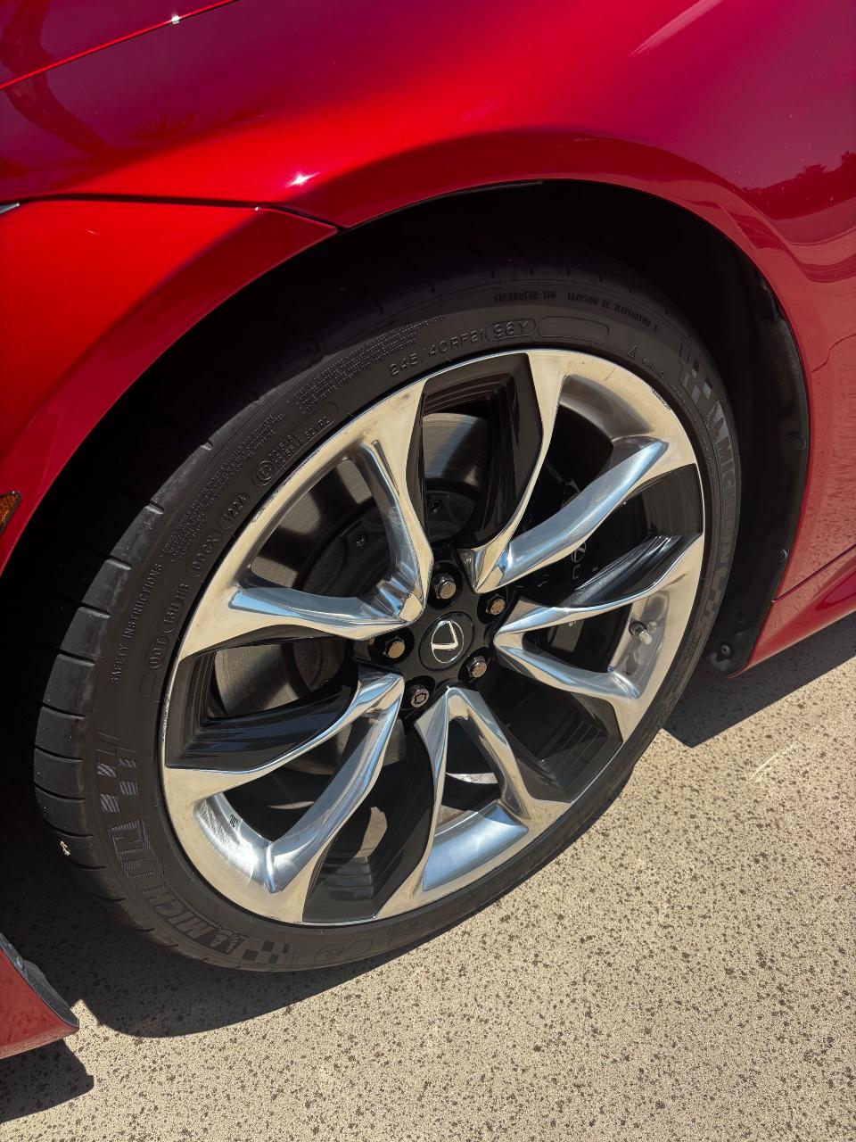 2021 Lexus LC 500 BASE — фото 3