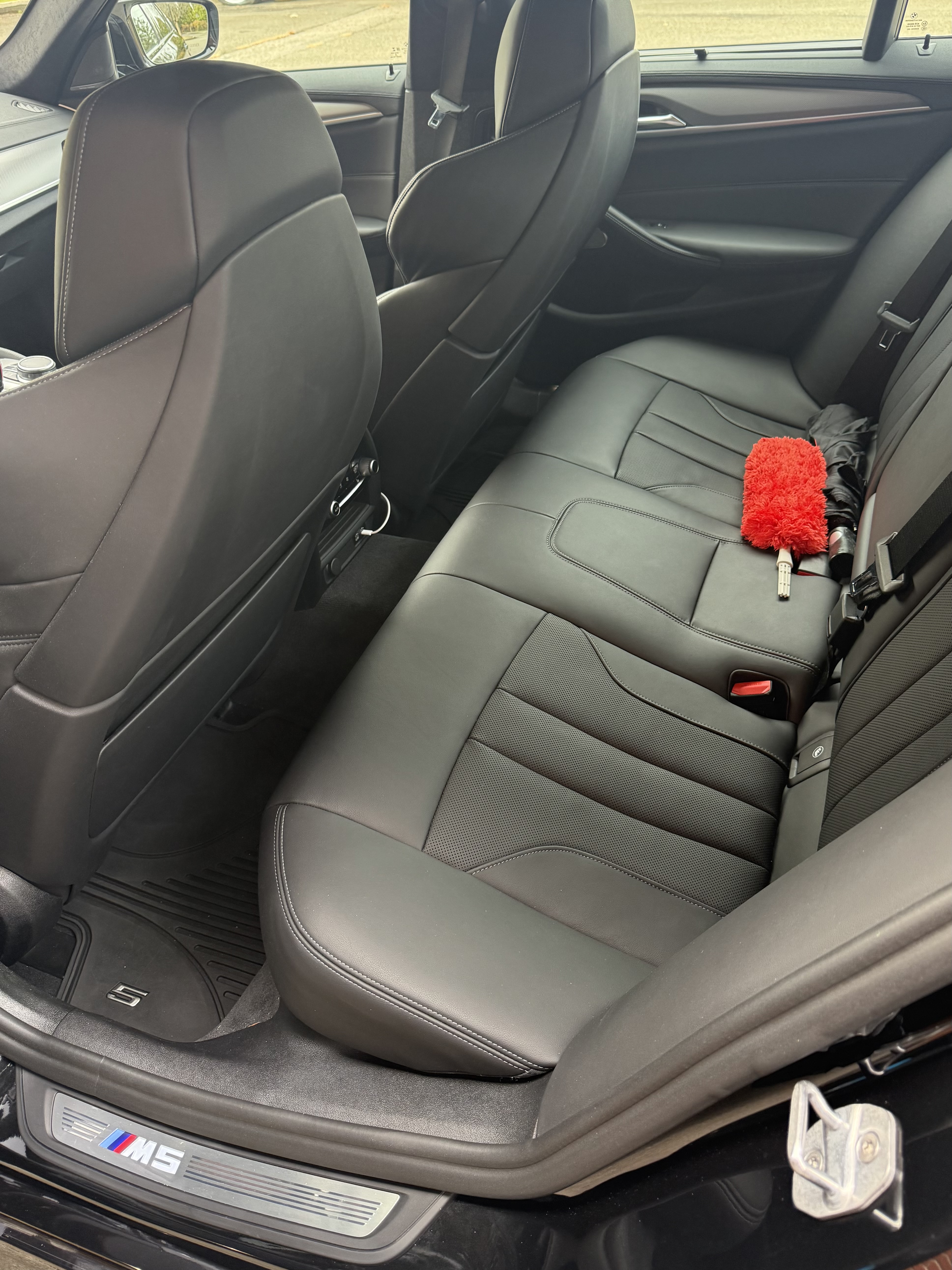 صورة 5 لـ 2020 BMW M5 BASE