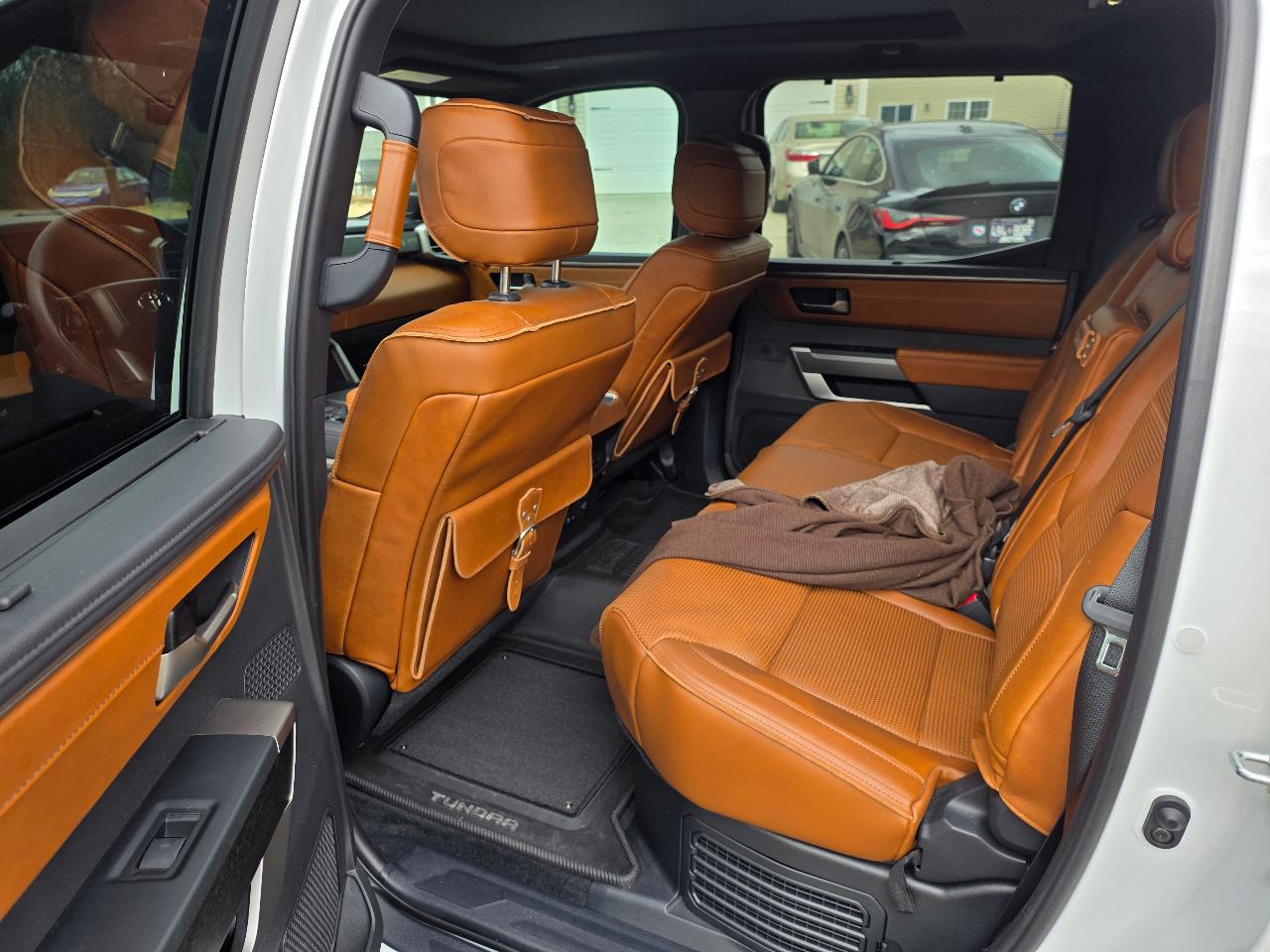 2024 Toyota TUNDRA HYBRID 1794 EDITION — миниатюра 16