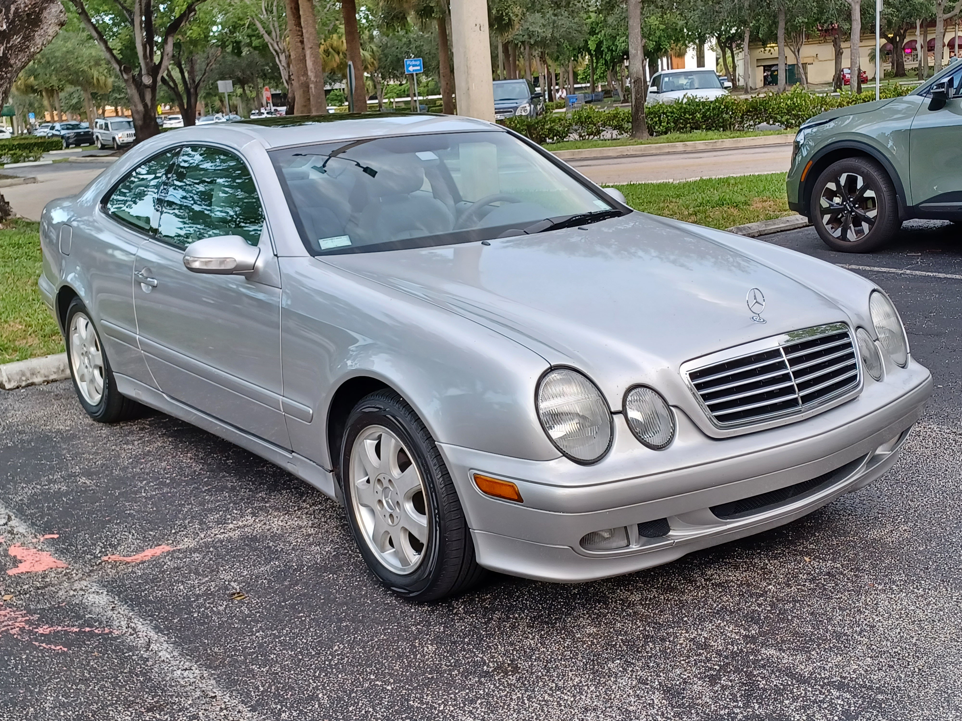 2000 Mercedes-Benz CLK-Class usados en venta cerca de Saint Louis, MO (con  fotos) - CarGurus