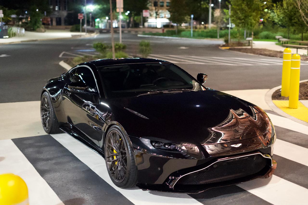 2020 Aston Martin VANTAGE BASE 照片 17