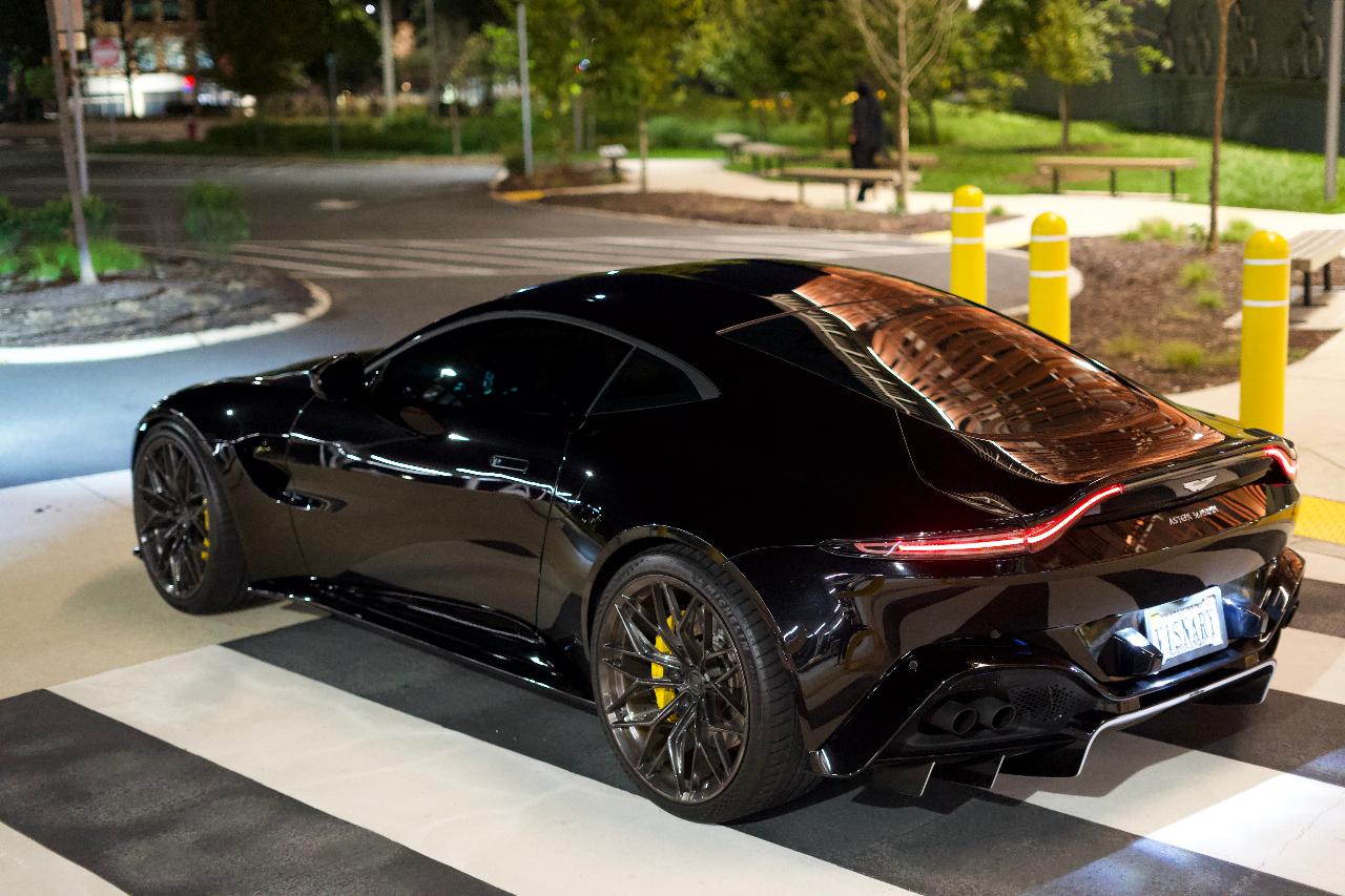 2020 Aston Martin VANTAGE BASE 照片 19