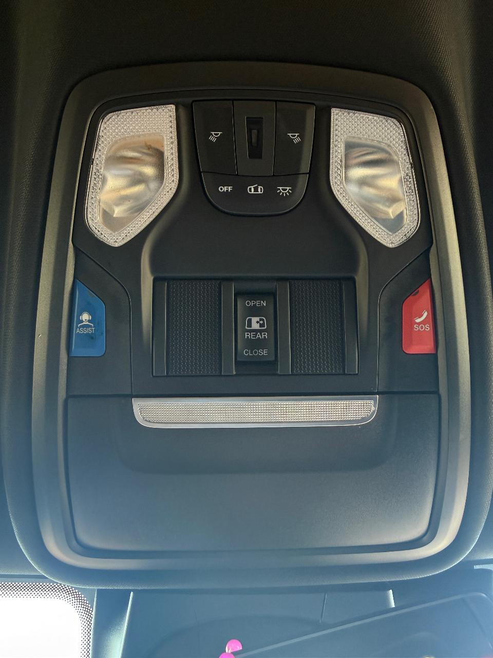 2022 RAM 1500 REBEL — миниатюра 23