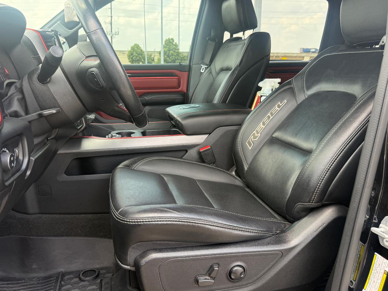 2022 RAM 1500 REBEL photo 3