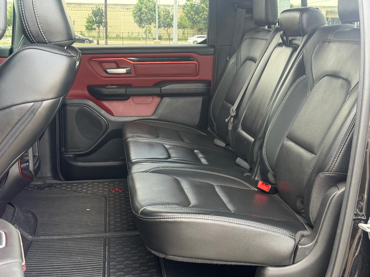 2022 RAM 1500 REBEL — миниатюра 11