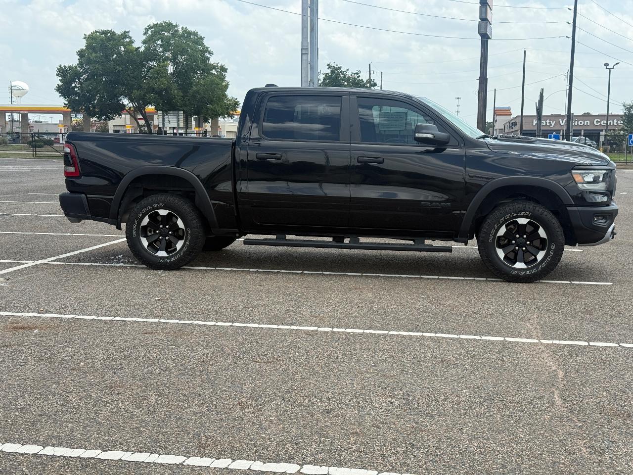 2022 RAM 1500 REBEL — миниатюра 16