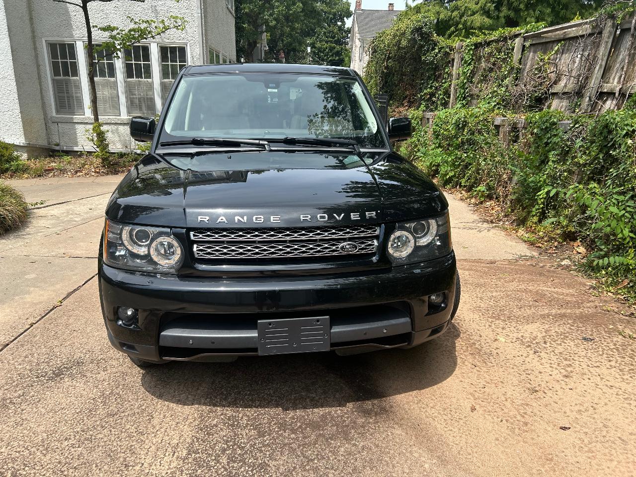 2013 Land Rover Range Rover Sport in Black for sale in the USA