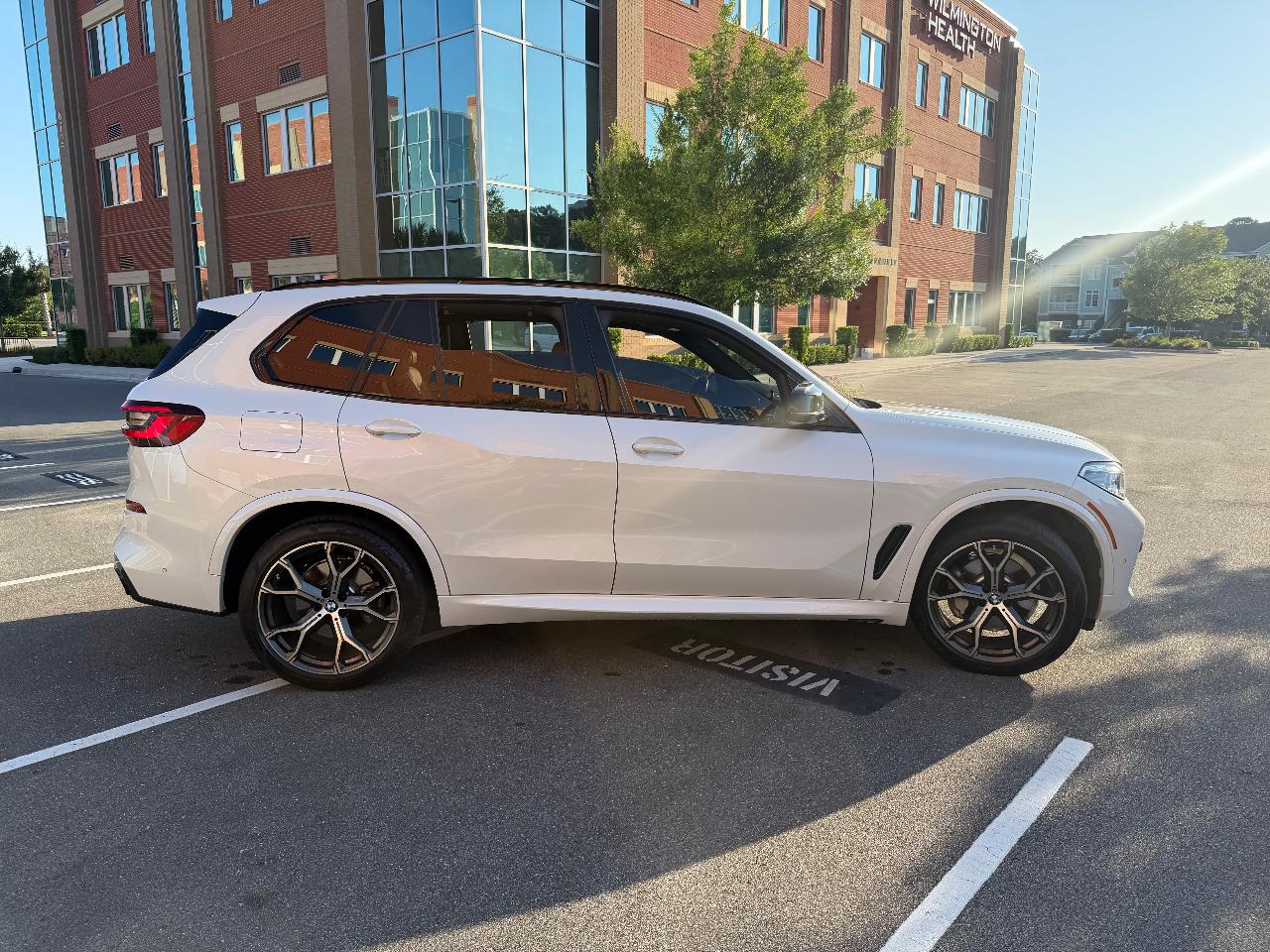 2021 BMW X5 XDRIVE40I — фото 5
