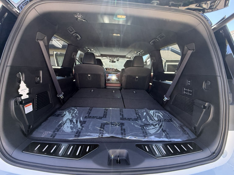2025 Infiniti QX80 AUTOGRAPH 照片 10