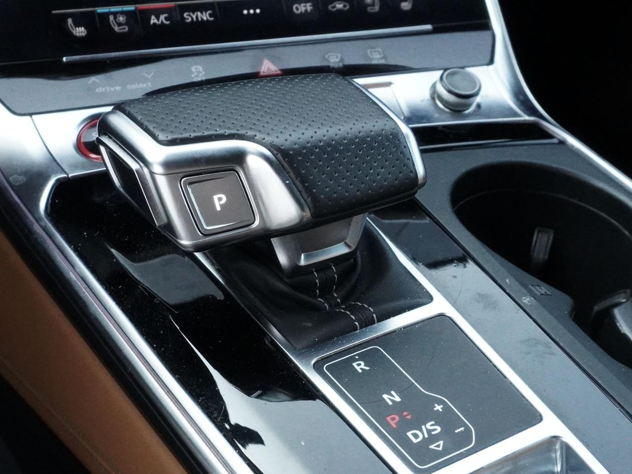 2023 AUDI RS 6 AVANT 4.0T — фото 13