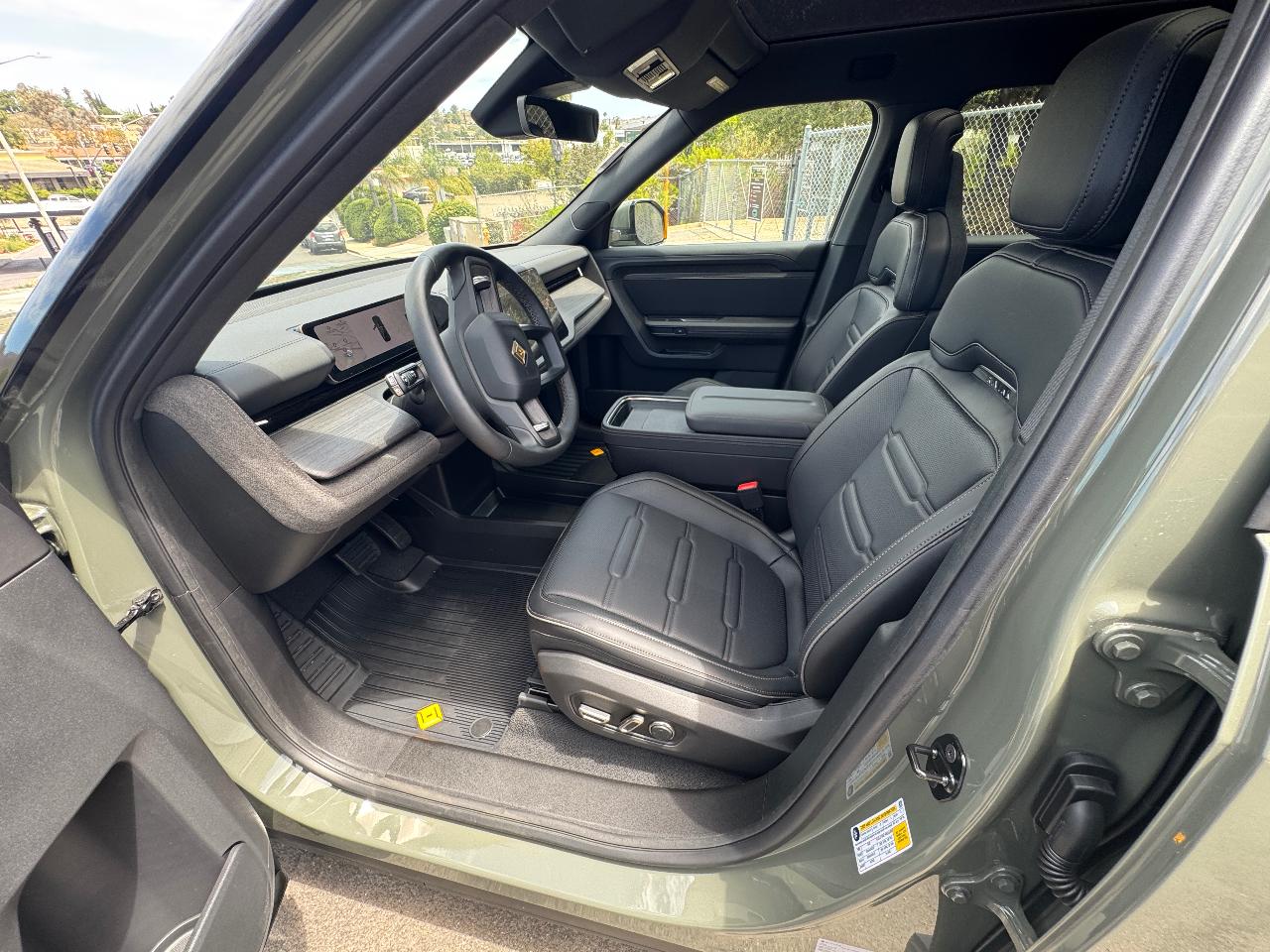 2027 Rivian R2 PERFORMANCE — миниатюра 18
