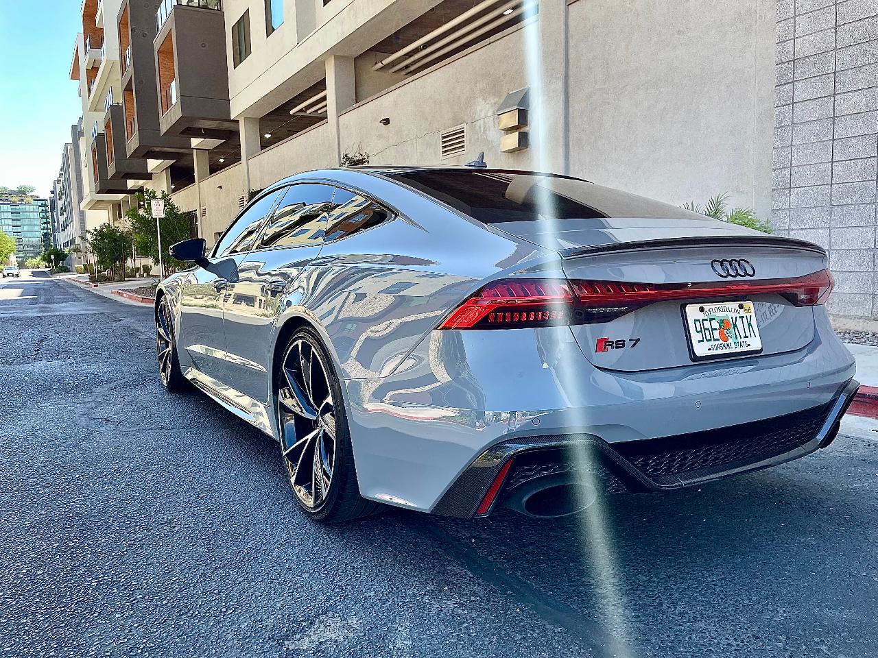 2021 AUDI RS 7 4.0T 照片 9