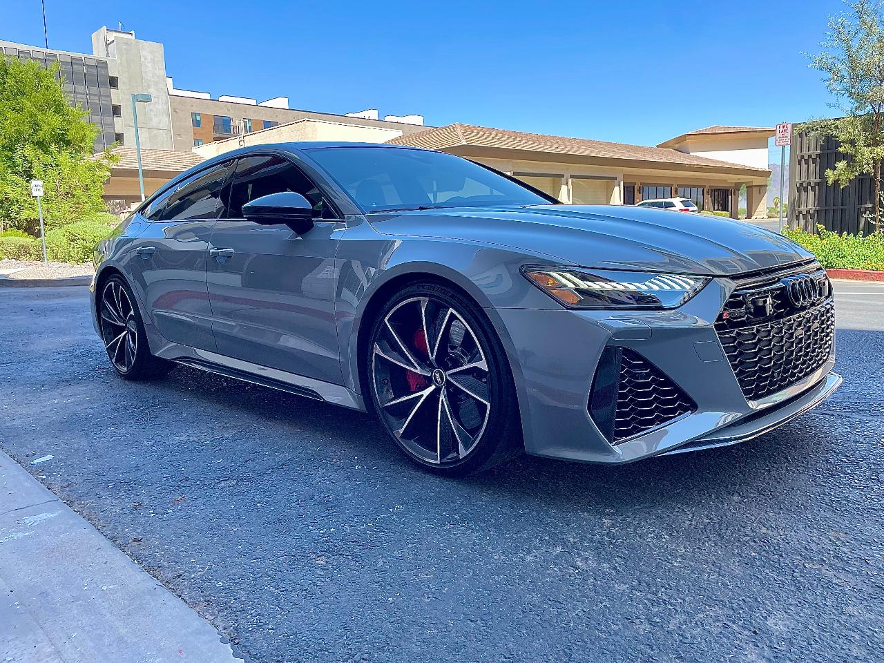 2021 AUDI RS 7 4.0T 照片 4