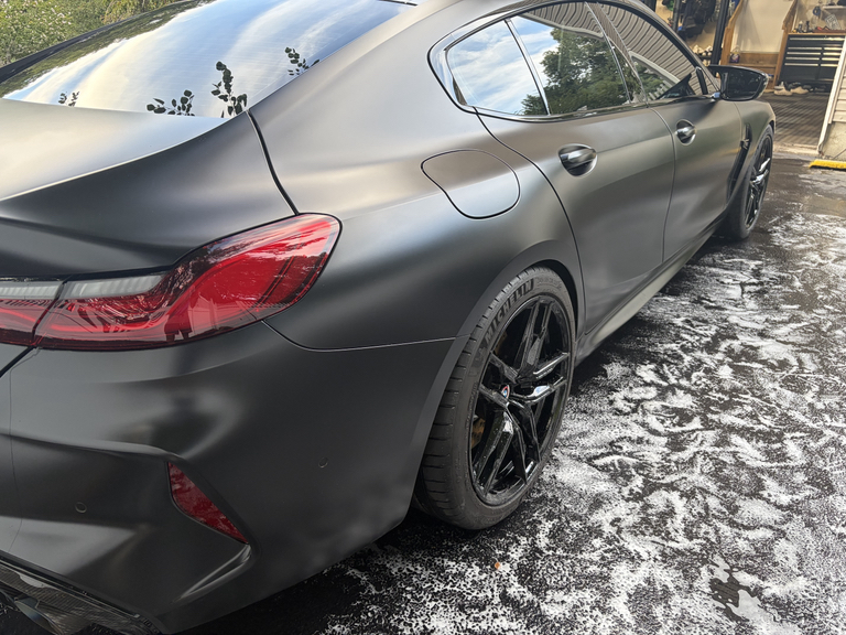 صورة 10 لـ 2023 BMW M8 GRAN COUPE COMPETITION