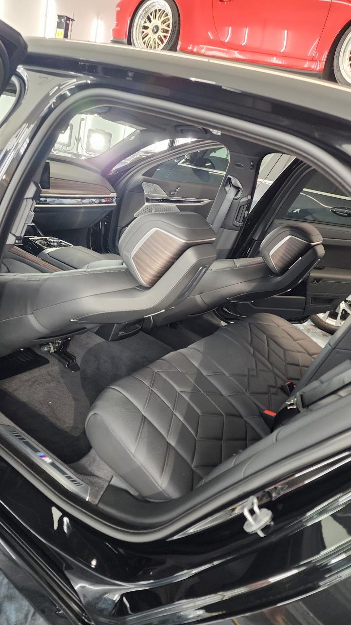 2026 BMW I7 XDRIVE60 — фото 2