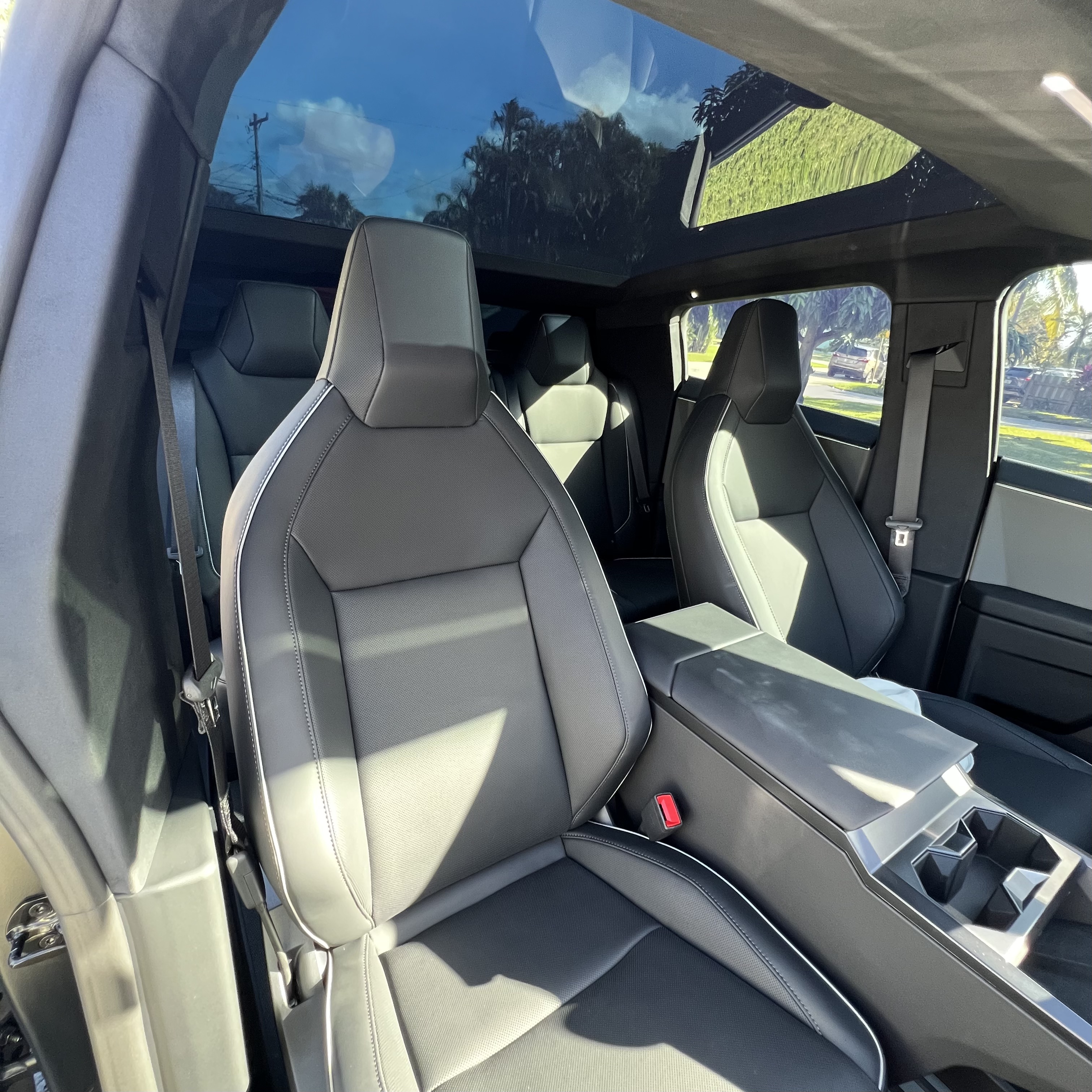 2024 Tesla CYBERTRUCK CYBERBEAST 缩略图 12