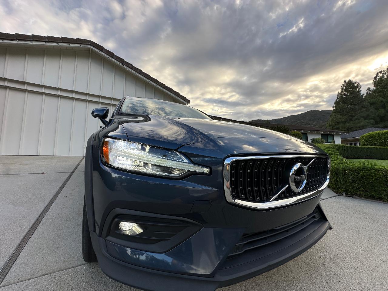 صورة 7 لـ 2021 Volvo V60 CROSS COUNTRY T5