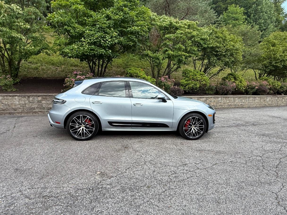 2024 Porsche MACAN MACAN GTS — фото 1