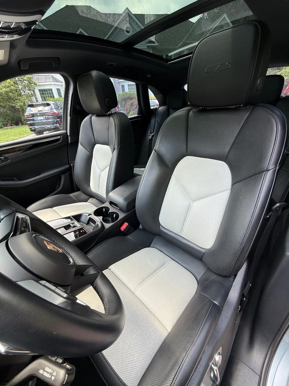 صورة مصغرة 21 لـ 2024 Porsche MACAN MACAN GTS