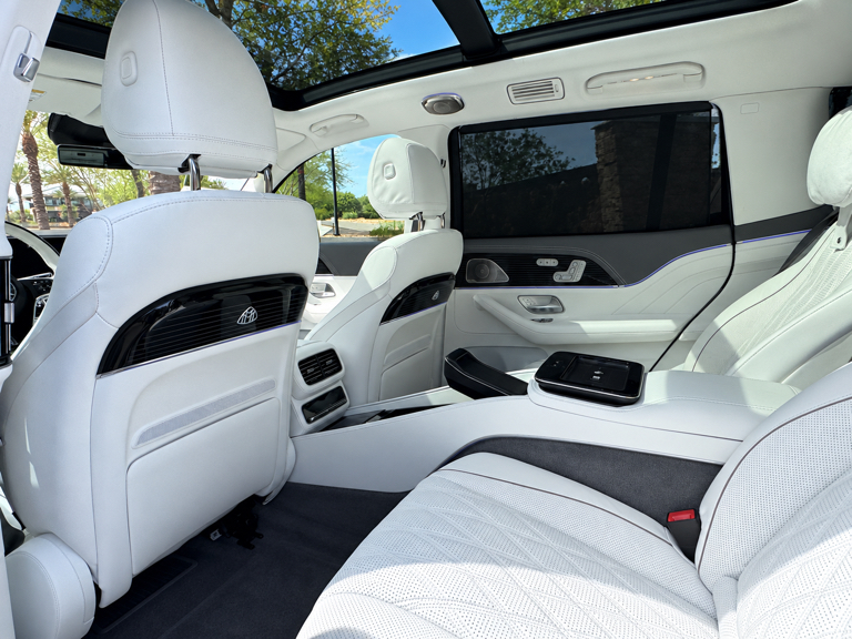صورة 5 لـ 2024 Mercedes-BENZ GLS MAYBACH