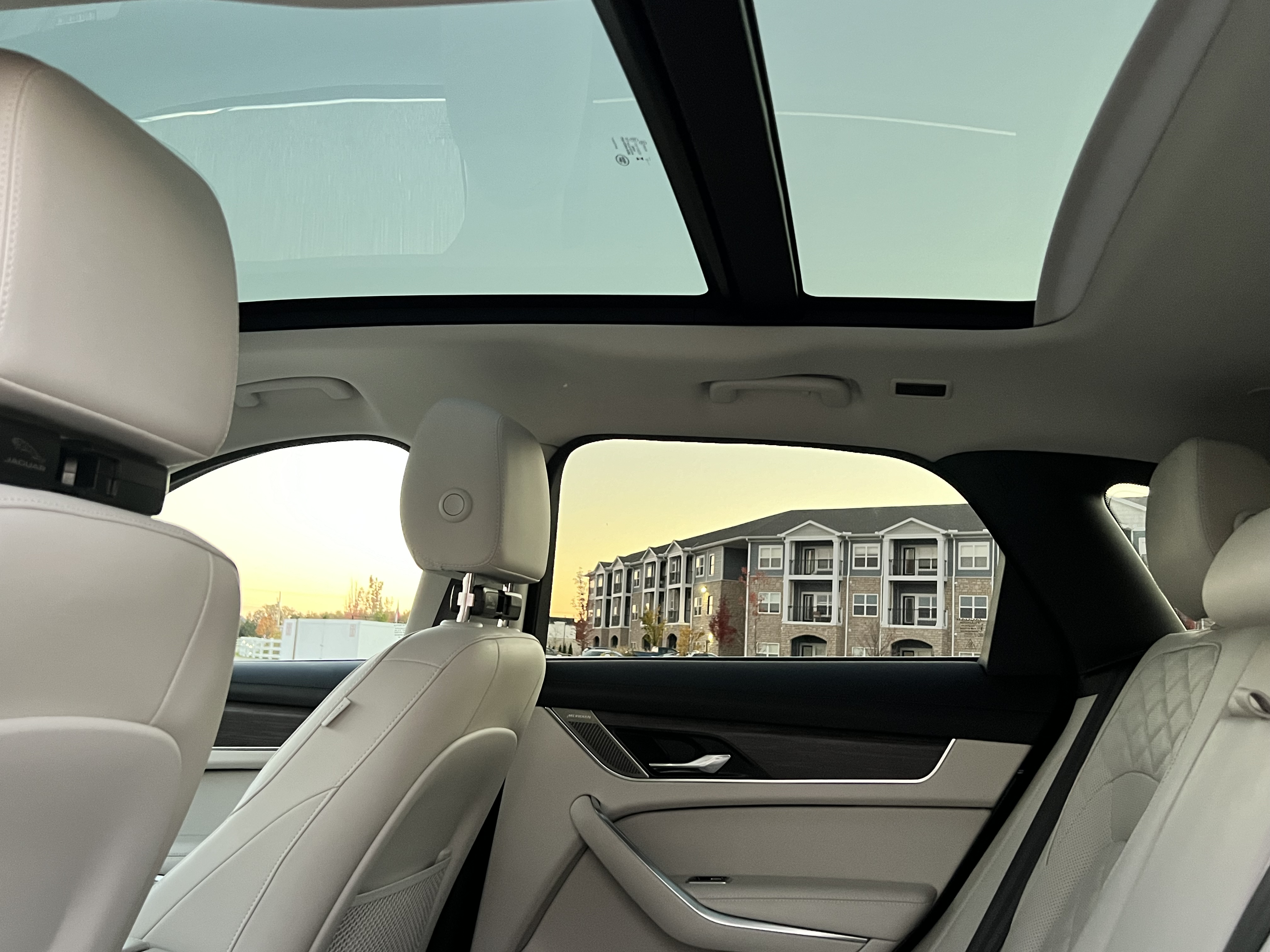 2023 Jaguar F-PACE P250 S 照片 4