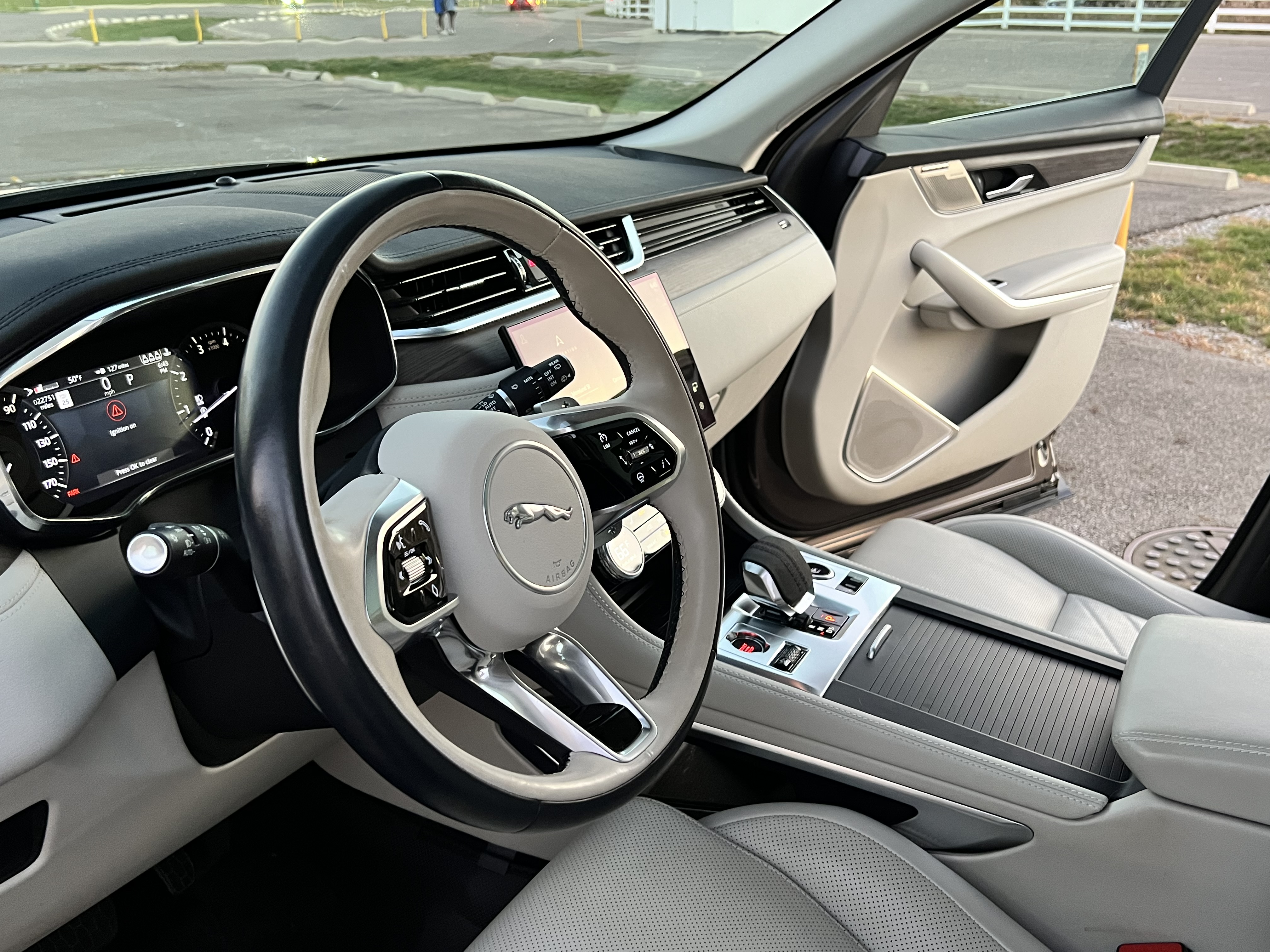2023 Jaguar F-PACE P250 S — миниатюра 30