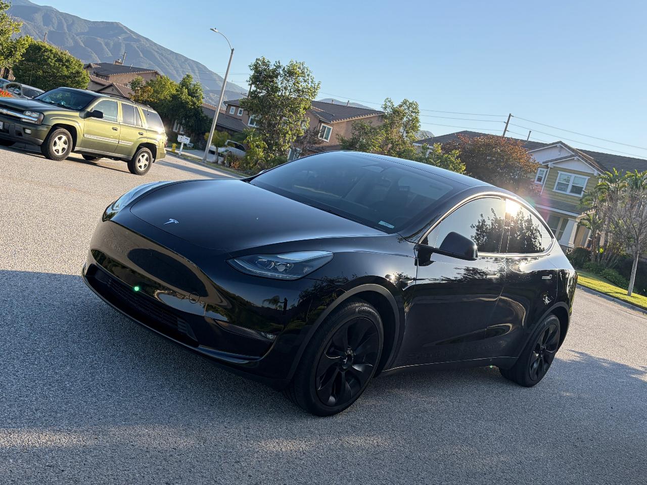 2023 Tesla MODEL Y LONG RANGE — фото 3