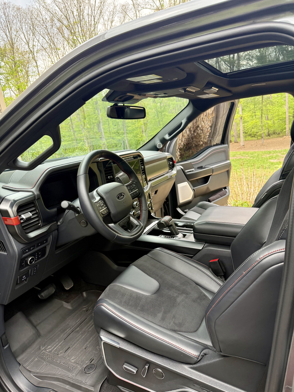 FORD F-150 RAPTOR - 8