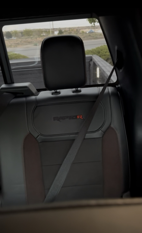 2026 FORD F-150 RAPTOR — миниатюра 13