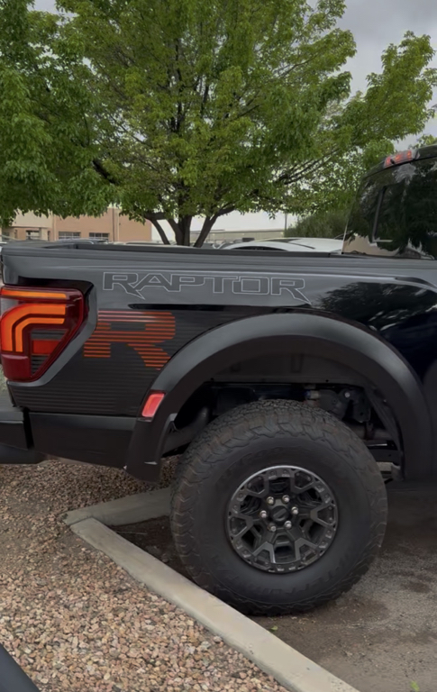 صورة 3 لـ 2026 FORD F-150 RAPTOR