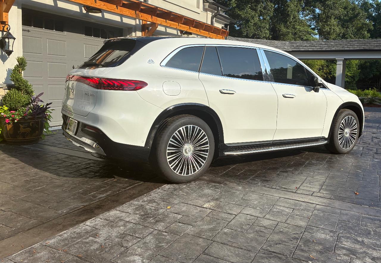 صورة مصغرة 4 لـ 2025 Mercedes-BENZ EQS SUV MAYBACH