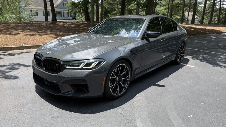 صورة 1 لـ 2021 BMW M5 BASE