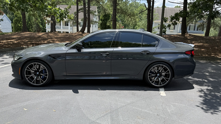 صورة 2 لـ 2021 BMW M5 BASE