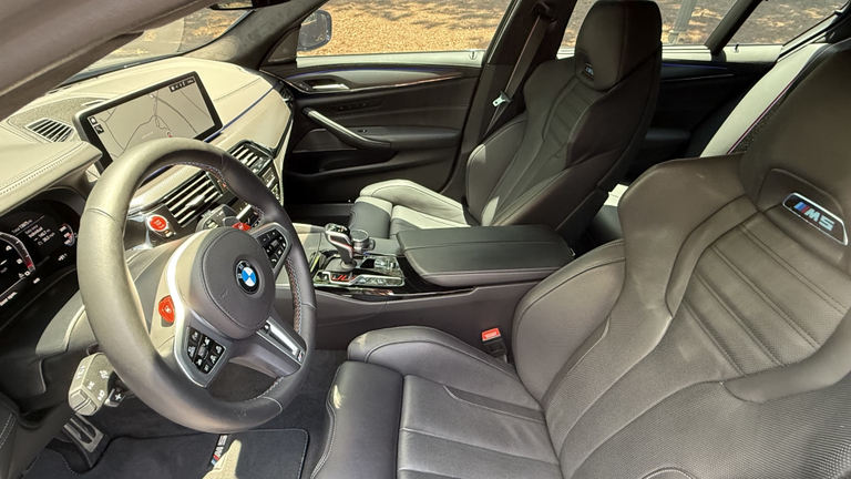صورة 8 لـ 2021 BMW M5 BASE