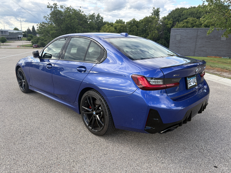صورة 7 لـ 2024 BMW M340 I XDRIVE