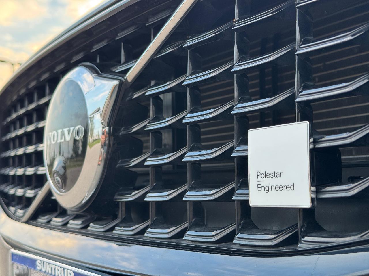 صورة 7 لـ 2024 Volvo V60 RECHARGE PLUG-IN HYBRID T8 POLESTAR ENGINEERED