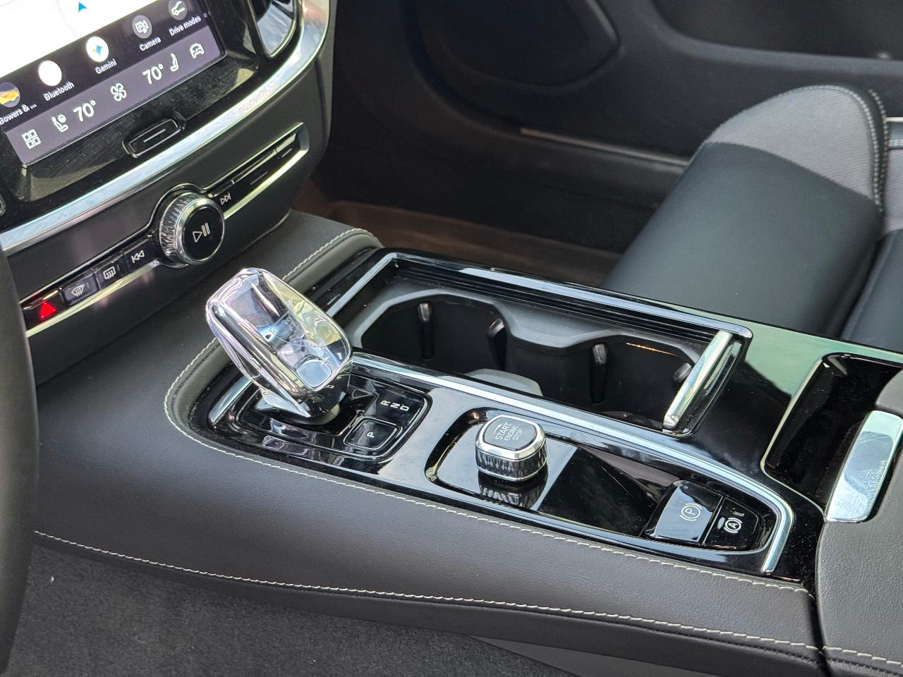 صورة مصغرة 18 لـ 2024 Volvo V60 RECHARGE PLUG-IN HYBRID T8 POLESTAR ENGINEERED