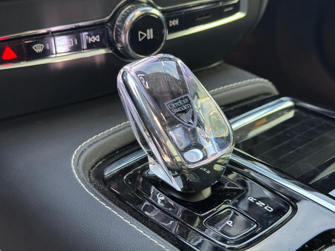 صورة مصغرة 17 لـ 2024 Volvo V60 RECHARGE PLUG-IN HYBRID T8 POLESTAR ENGINEERED