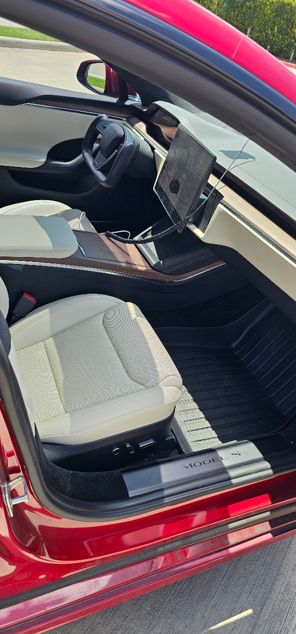TESLA MODEL S BASE - 8